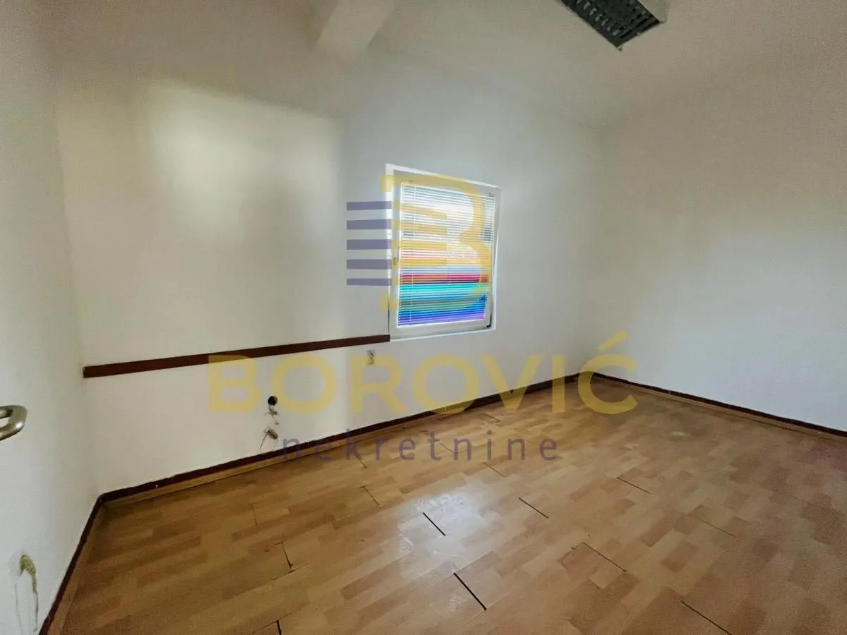 Rent, office space, 200m², Voždovac Sve Podlokacije, Beograd