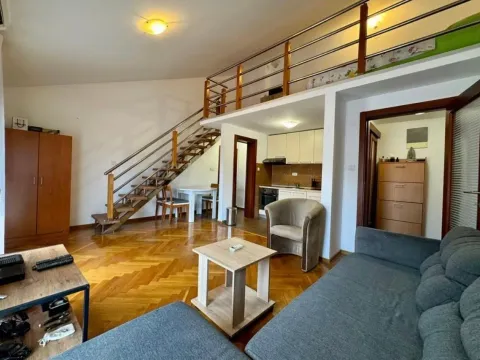 Izdavanje, jednosoban stan, 45m², Budva okolina, Budva - image 1