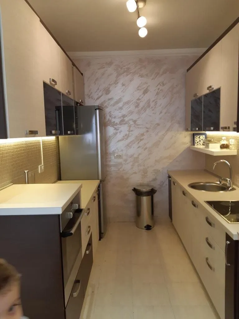 Izdavanje, dvosoban stan, 90m², Preko Morače, Podgorica