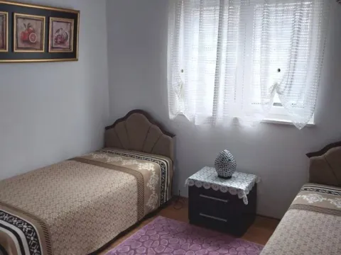 Prodaja, dvosoban stan, 82m², Muo, Kotor - image 9