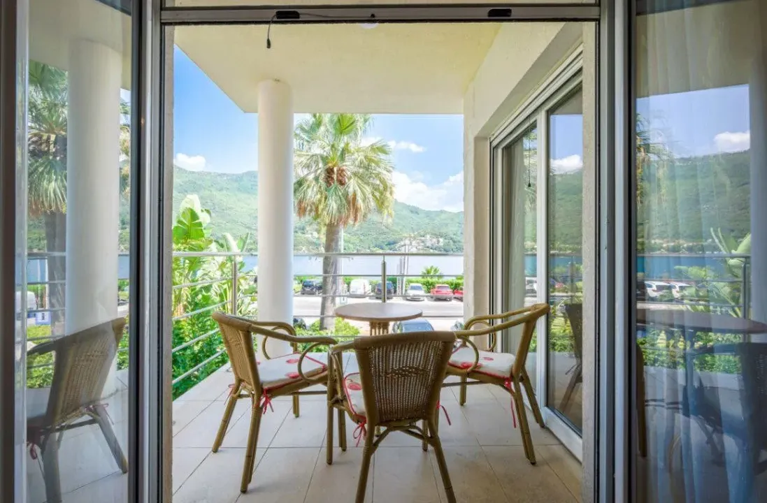 Sale, one bedroom apartment, 60m², Kamenari, Herceg Novi
