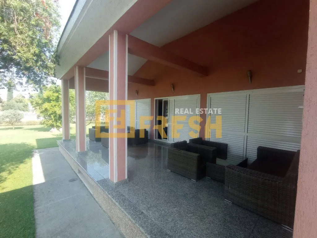 Prodaja, kuća, 423m², Donja Gorica, Podgorica