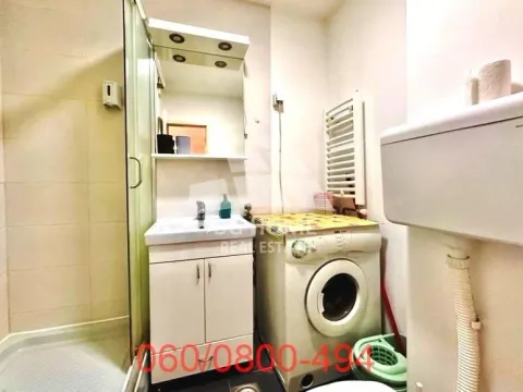 Rent, three bedroom apartment, 65m², Zeleni Venac, Beograd - image 10