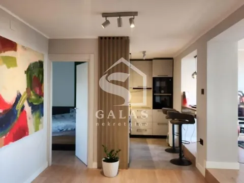 Prodaja, trosoban stan, 105m², Slavija, Vračar Sve Podlokacije - image 10