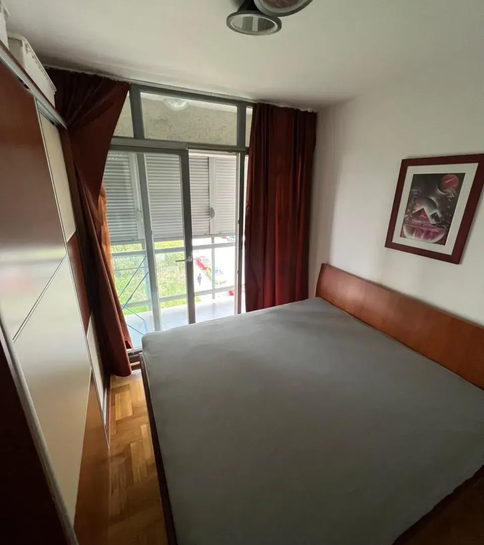Izdavanje, trosoban stan, 80m², City Kvart, Podgorica