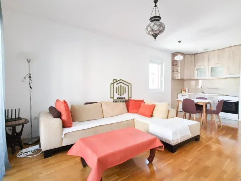 Rent, one bedroom apartment, 51m², Ljubović, Podgorica - image 2