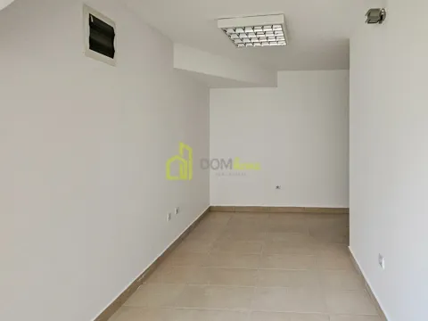 Rent, office space, 224m², Preko Morače, Podgorica - image 18