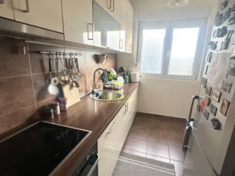 Sale, two bedroom apartment, 73m², Tuški Put, Podgorica - image 10