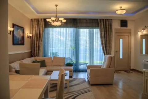 Prodaja, trosoban stan, 66m², Kostanjica, Kotor - image 9