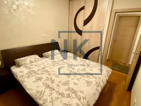 Rent, three bedroom apartment, 120m², City Kvart, Podgorica - image 9