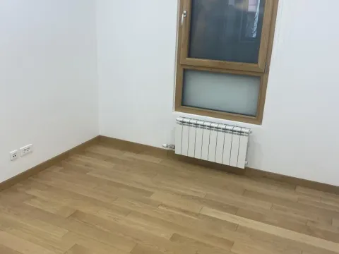 Izdavanje, poslovni prostor, 149m², Savski Venac, Beograd - image 7