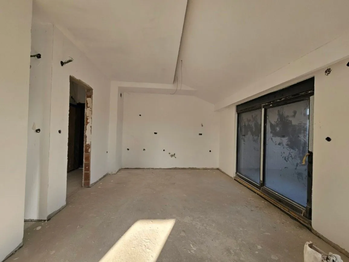 Prodaja, trosoban stan, 116m², Gorica C, Podgorica