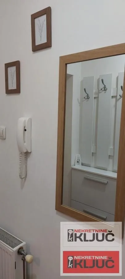 Izdavanje, jednosoban stan, 27m², Adamovićevo Naselje, Novi Sad Sve Podlokacije
