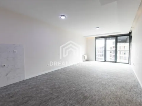 Izdavanje, dvosoban stan, 82m², Kod Capital Plaze, Podgorica - image 12