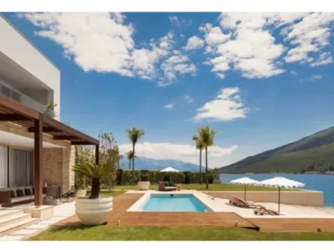 Prodaja, petosoban stan, 571m², Portonovi, Herceg Novi - image 2