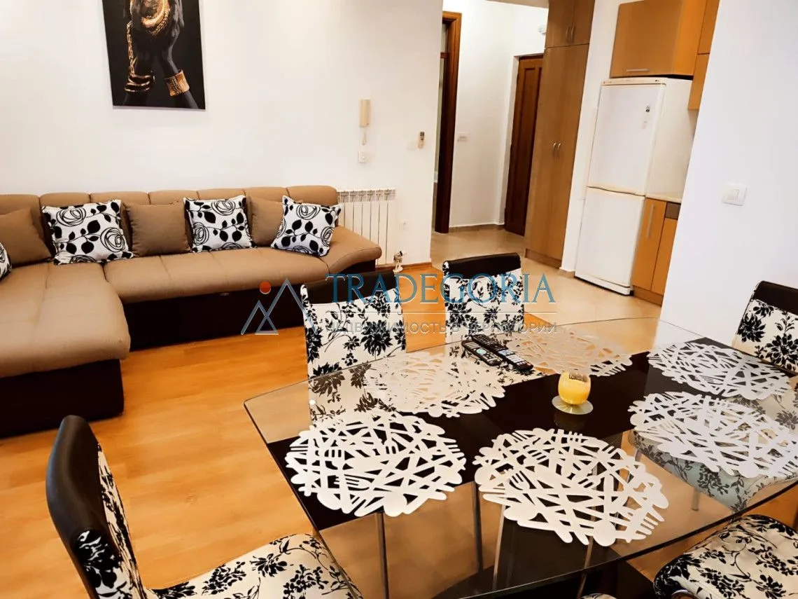 Prodaja, jednosoban stan, 63m², Dobra Voda, Bar