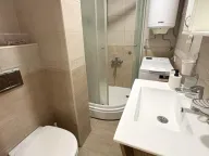 Izdavanje, trosoban stan, 65m², Stari Grad, Beograd - image 9