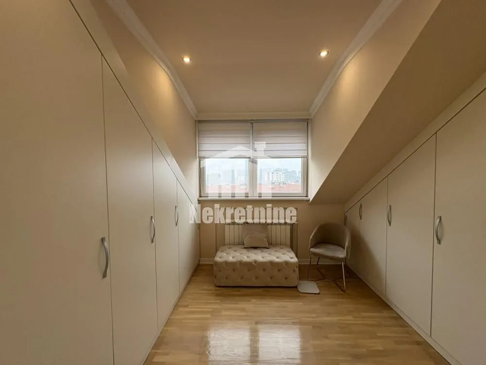 Sale, apartment, 173m², Stari Grad, Beograd