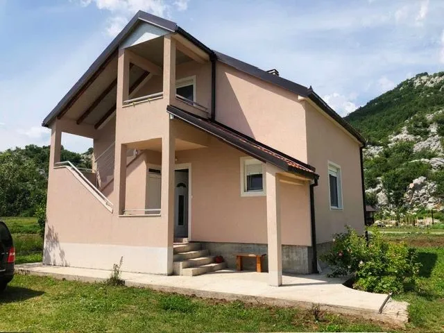 Rent, two bedroom apartment, 60m², Grahovo, Nikšić