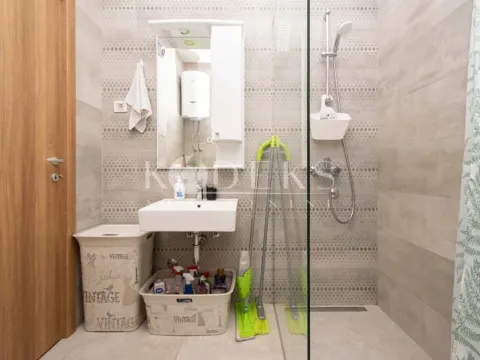 Izdavanje, jednosoban stan, 53m², Ljubović, Podgorica - image 6