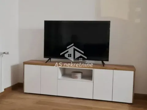 Izdavanje, dvosoban stan, 55m², Zemun Cara Dušana, Zemun Sve Podlokacije - image 3