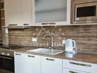 Prodaja, petosoban stan, 271m², Bečići, Budva - image 15