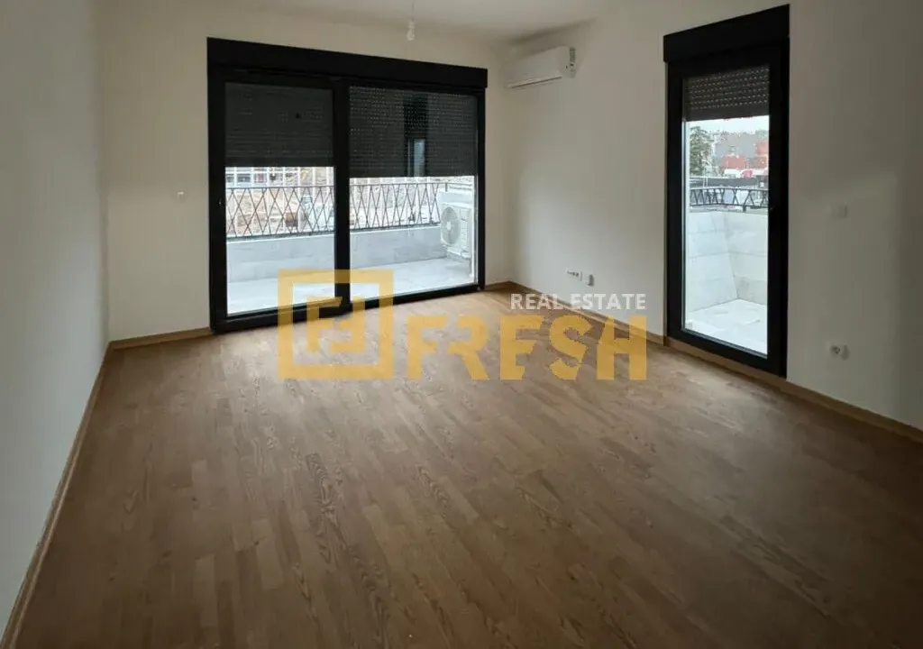 Rent, two bedroom apartment, 54m², City Kvart, Podgorica