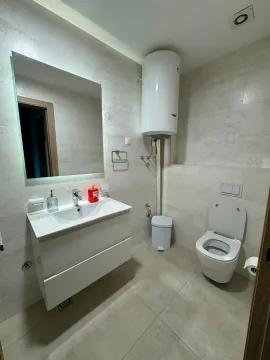 Rent, two bedroom apartment, 80m², Podgorica, Crna Gora - image 8