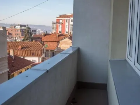 Izdavanje, dvosoban stan, 60m², Čubura, Beograd - image 10