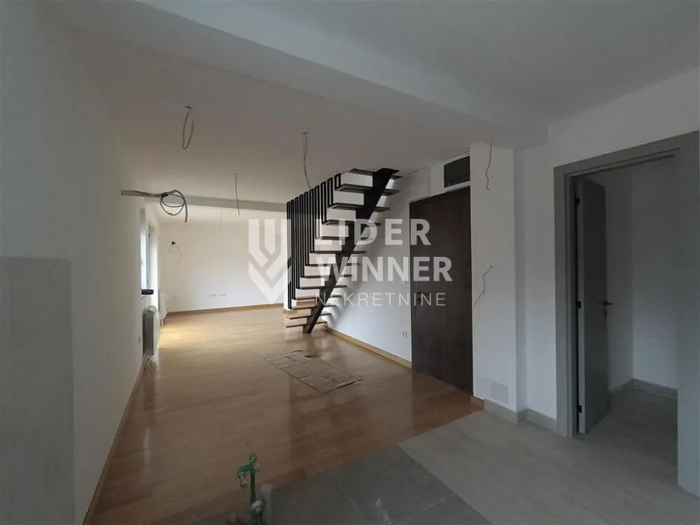Prodaja, stan, 134m², Autokomanda, Voždovac Sve Podlokacije