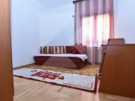 Rent, four bedroom apartment, 150m², Stari Aerodrom, Podgorica - image 10