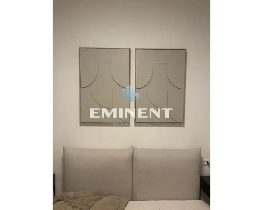 Rent, four bedroom apartment, 140m², Savski Venac, Beograd