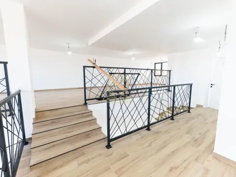 Izdavanje, poslovni prostor, 340m², Telep, Novi Sad Sve Podlokacije - image 18