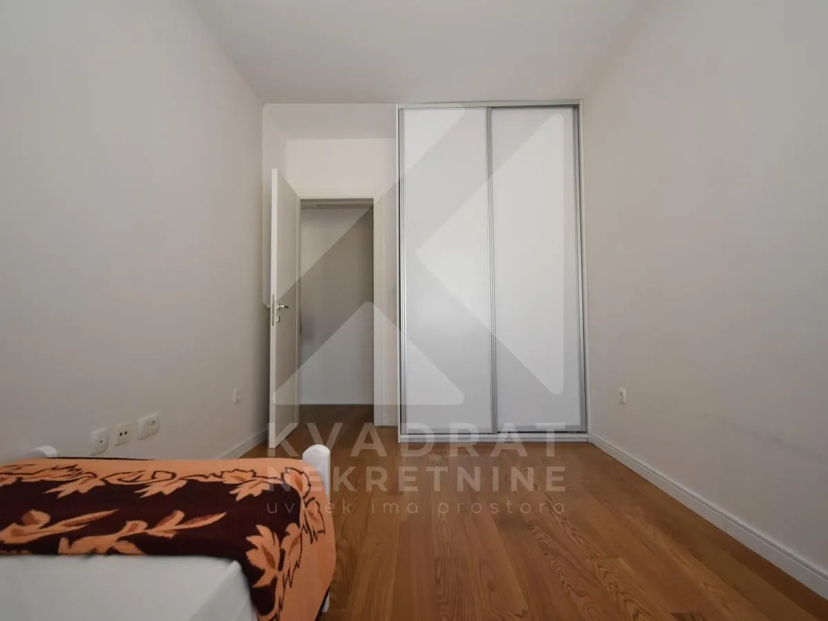 Rent, two bedroom apartment, 70m², Central Point, Podgorica