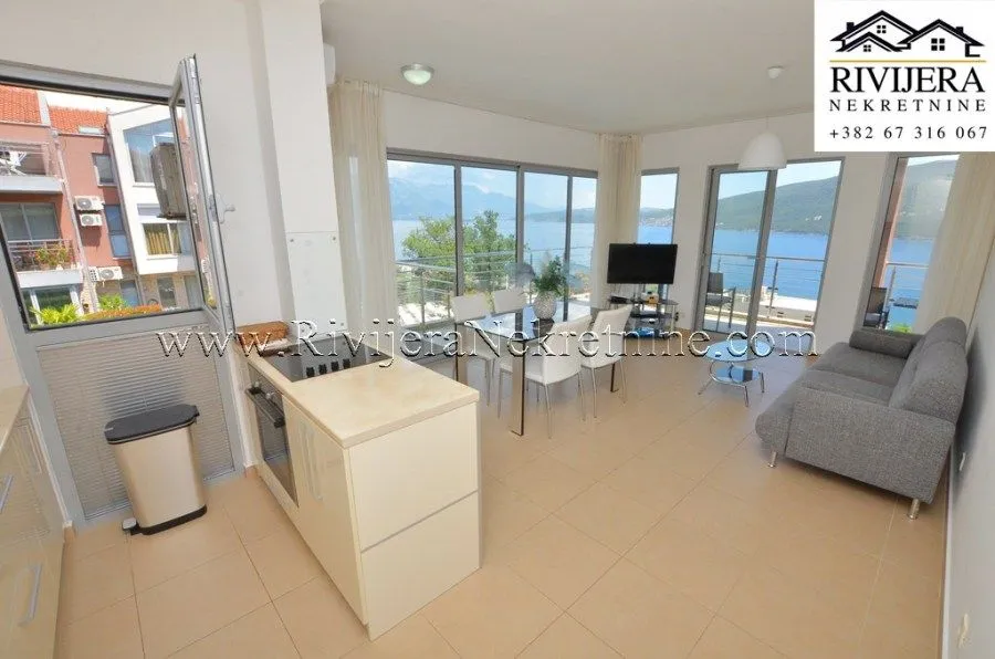Prodaja, dvosoban stan, 85m², Đenovići, Herceg Novi