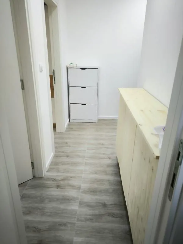 Prodaja, jednosoban stan, 47m², Ilino, Bar