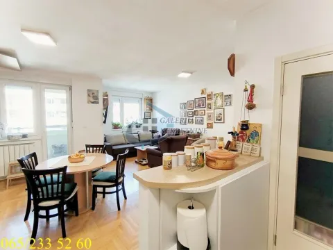 Prodaja, trosoban stan, 84m², Voždovac Sve Podlokacije, Beograd - image 6