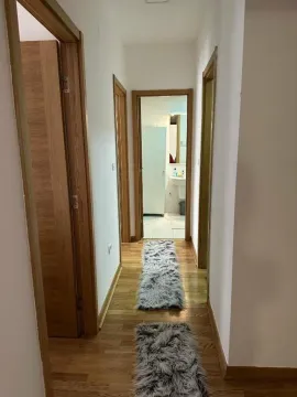 Izdavanje, dvosoban stan, 80m², City Kvart, Podgorica - image 9