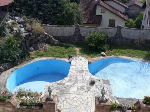 Prodaja, kuća, 587m², Sremska Kamenica, Petrovaradin - image 6