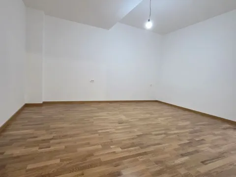 Prodaja, dvosoban stan, 63m², Zagorič, Podgorica - image 1