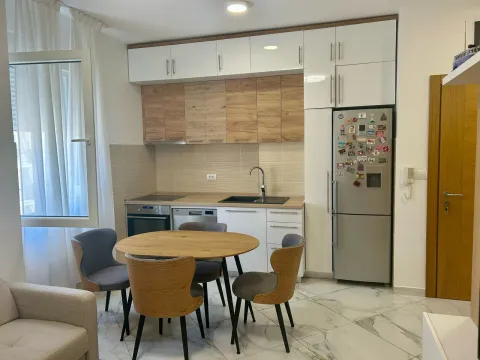 Izdavanje, dvosoban stan, 51m², Kava, Tivat - image 8