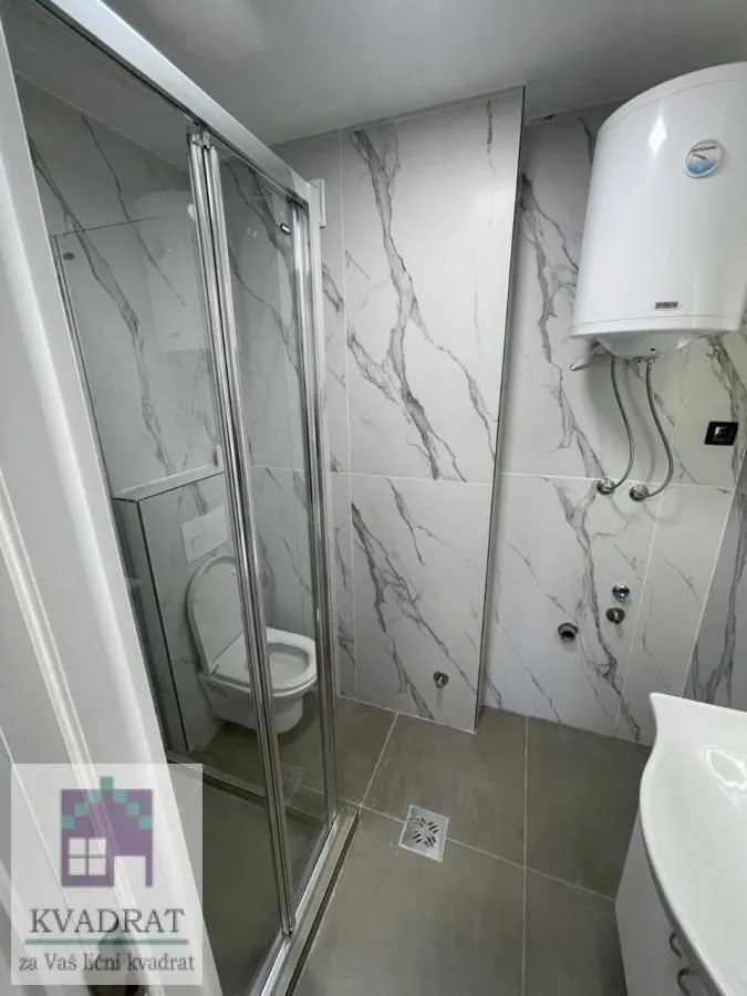 Prodaja, dvosoban stan, 49m², Adamovićevo Naselje, Novi Sad Sve Podlokacije