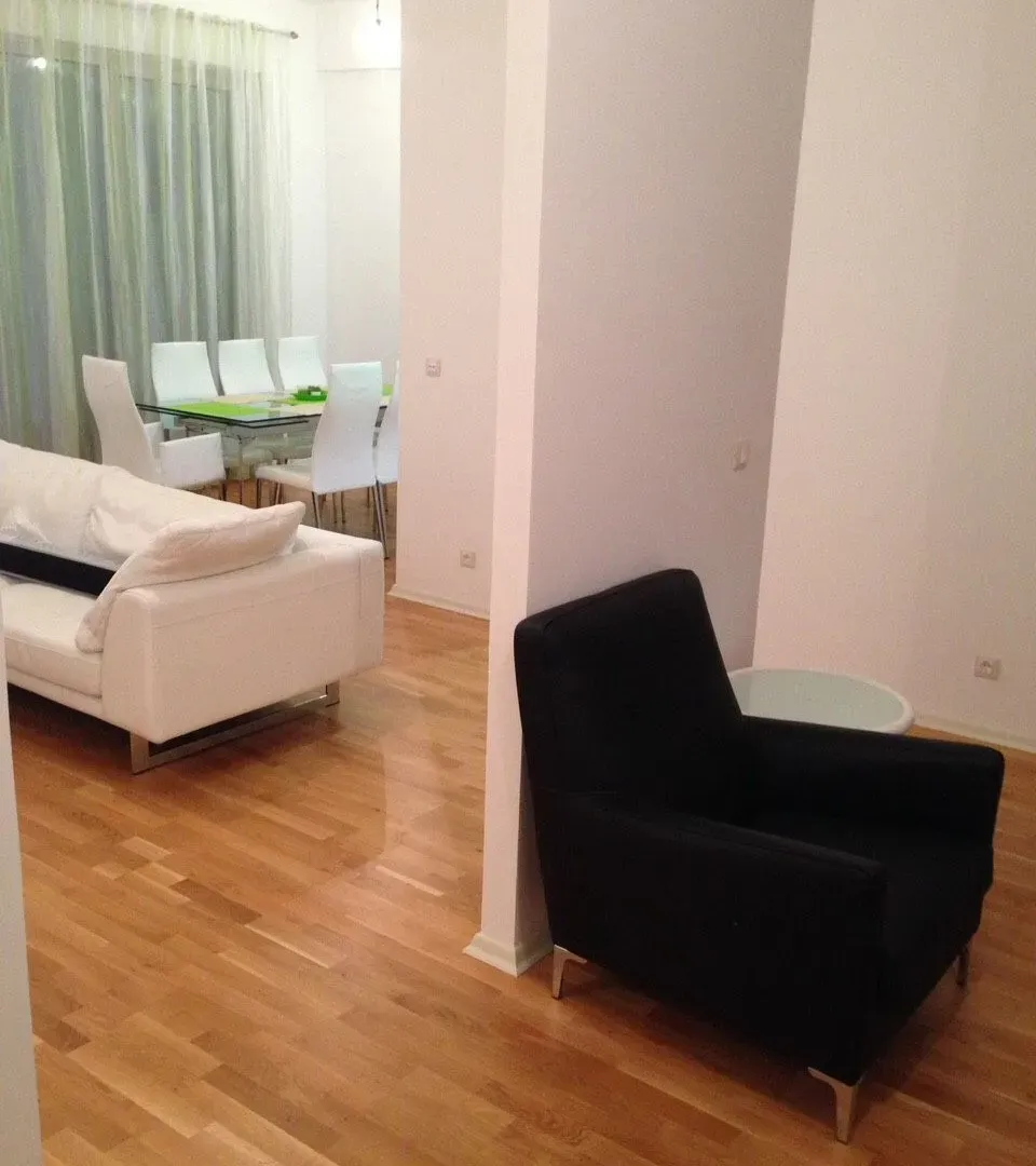 Prodaja, stan, 105m², Bečići, Budva