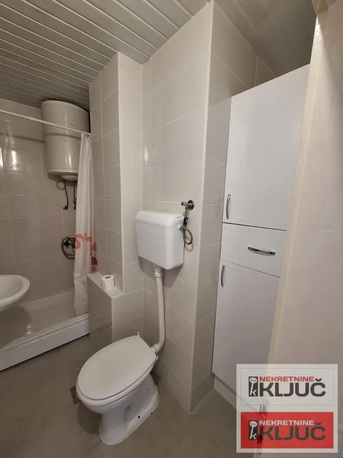 Prodaja, jednosoban stan, 29m², Podbara, Novi Sad Sve Podlokacije