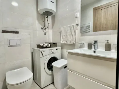 Izdavanje, jednosoban stan, 52m², Master Kvart, Podgorica - image 11