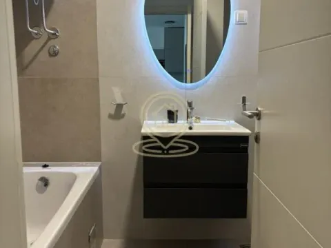 Izdavanje, dvosoban stan, 72m², Novi Beograd Blok 65, Novi Beograd Sve Podlokacije - image 9