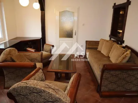 Stan in Bulevar Oslobodjenja