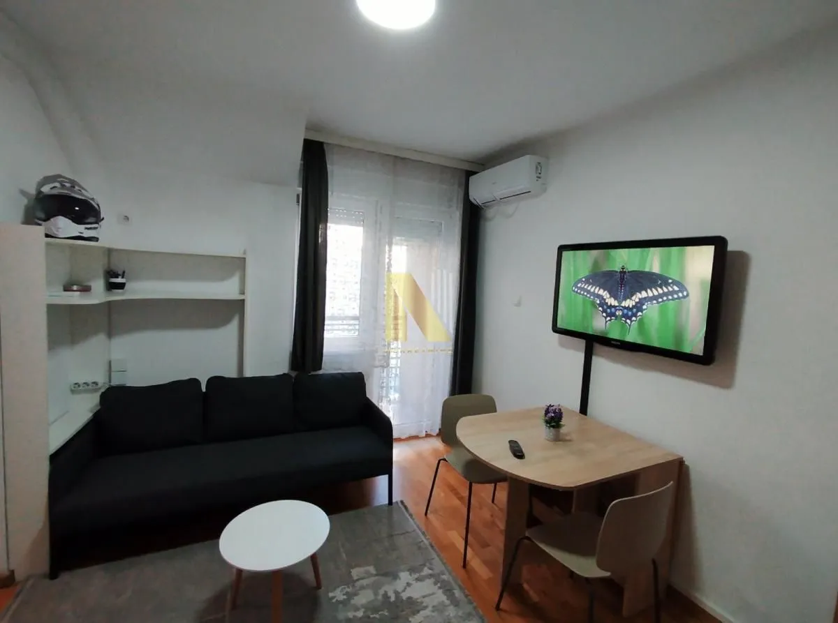 Rent, two bedroom apartment, 38m², Bulevar Oslobodjenja, Novi Sad Sve Podlokacije