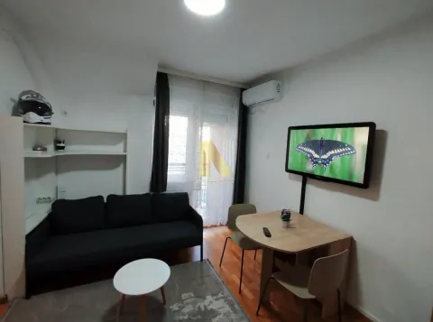 Rent, two bedroom apartment, 38m², Bulevar Oslobodjenja, Novi Sad Sve Podlokacije - image 2
