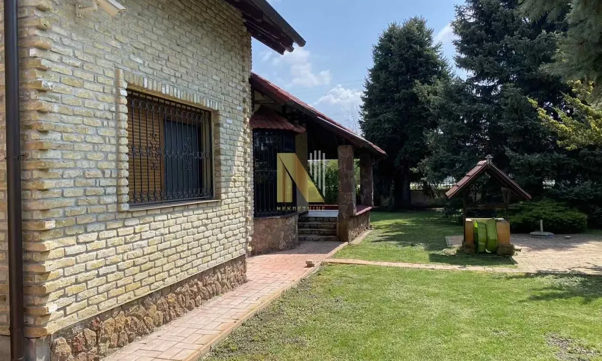 Sale, house, 196m², Vrbas, Novi Sad